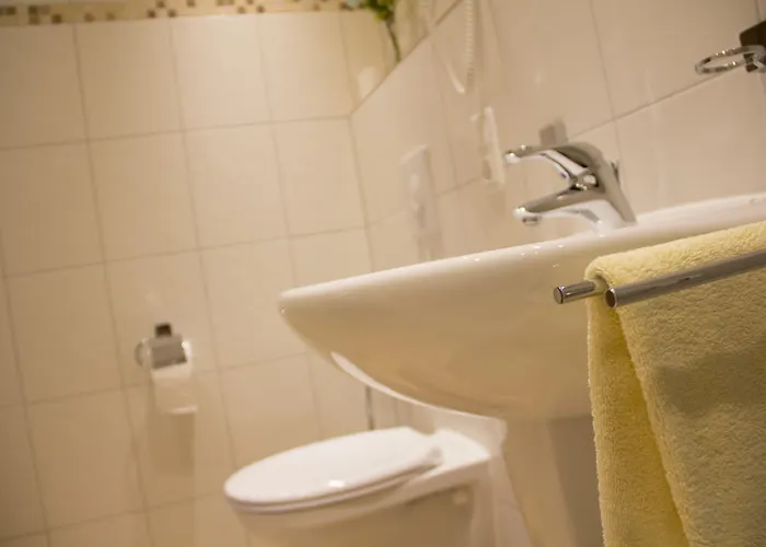 Restaurant Zur Neroburg Hotel 3*