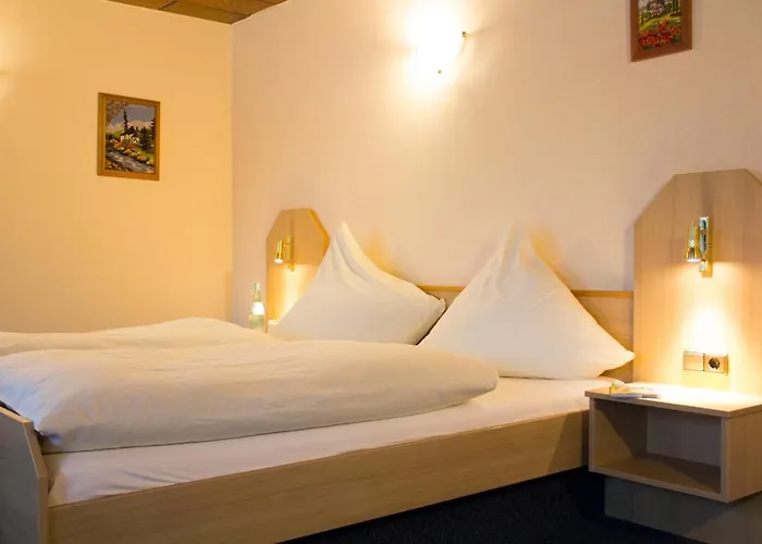 Restaurant Zur Neroburg 3*